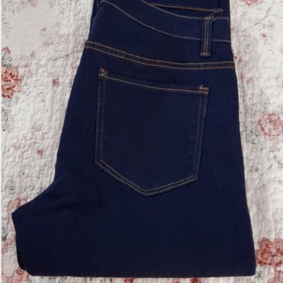 NWOT- FOREVER 21 Mid Rise Slim Fit Jeans - Size 29 - Picture 12 of 15